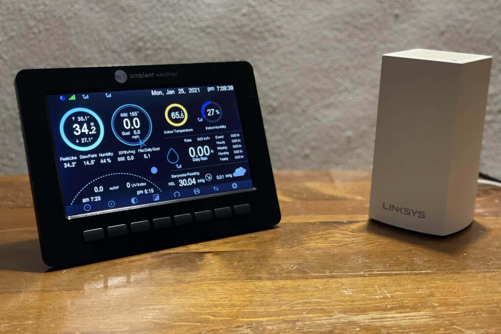 Ambient Weather WS-5000 Review: Pricey, But Worth the Money 3 ambient weather ws-5000 review console