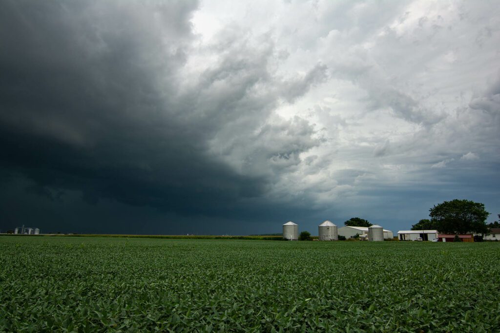 What is a Severe Thunderstorm Watch? 1 severe thunderstorm watch