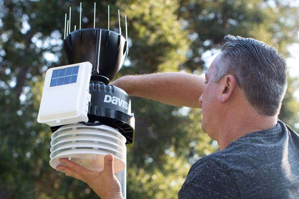 Weather Station Maintenance: How to Do it the Easy Way 2 weather station maintenance vantage pro2