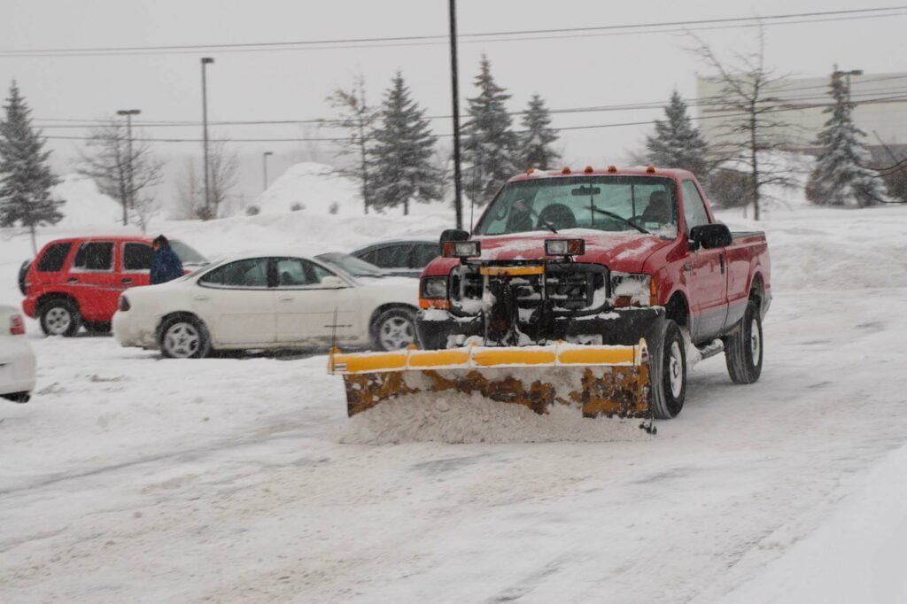 What is a Snow Squall? Here's Why They're So Dangerous 5 snow plow in snow